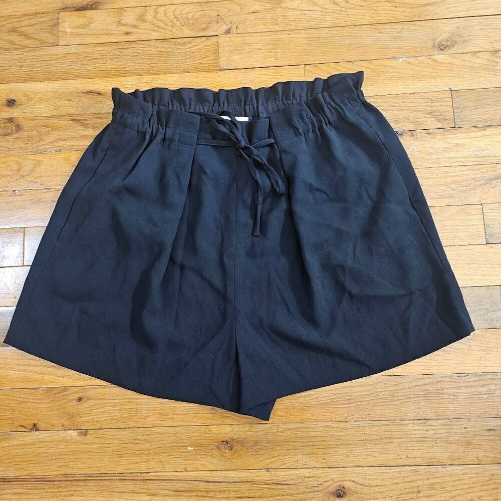 Aritzia Babaton Black Chino Mini Shorts High Rise XL